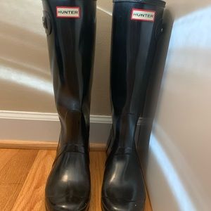 NEW black glossy tall hunter boots size ten worn twice